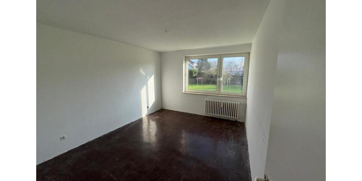Etagenwohnung Duisburg Rheinhausen - 4 Zimmer, 97 m&sup2;, 830&euro; | Angebot:26564945