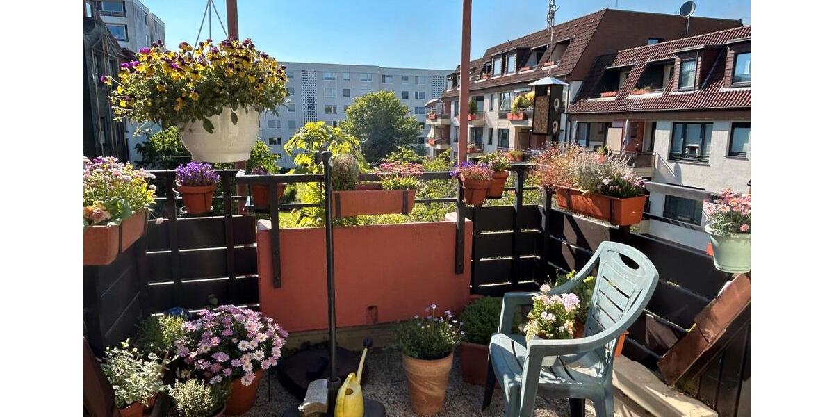 Dachgeschoßwohnung Hilden Kalstert - 2 Zimmer, 65 m&sup2;, 189.000&euro; | Angebot:27281186