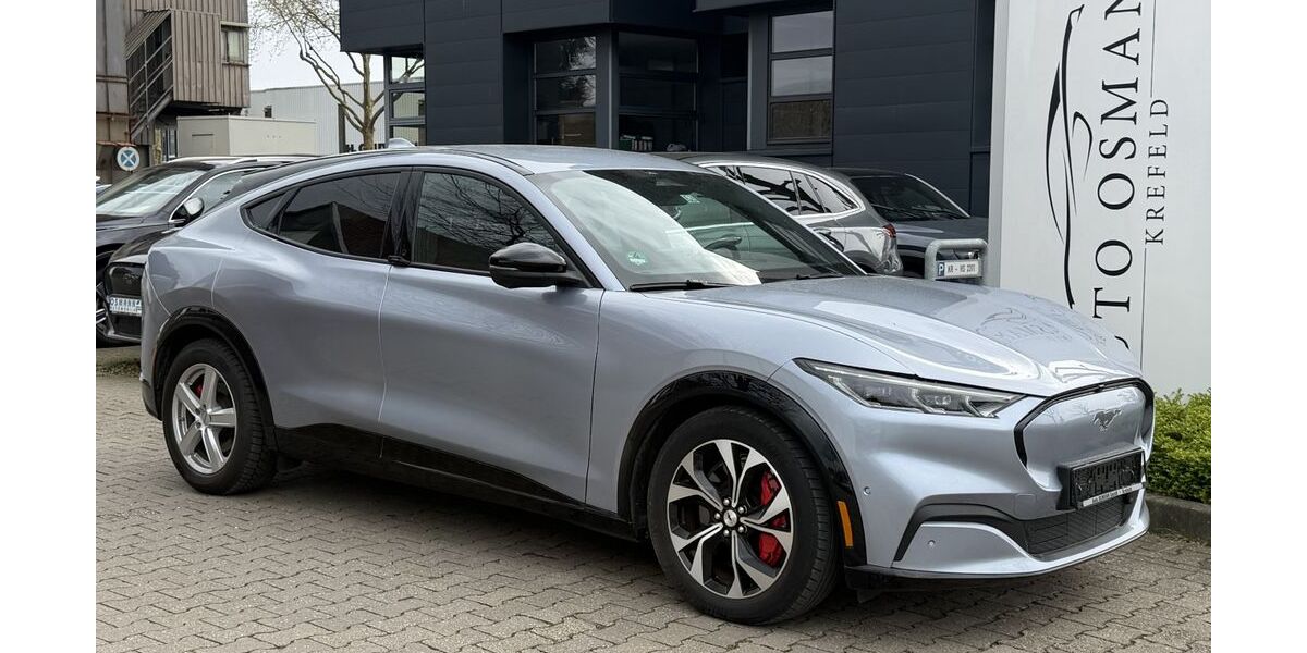 Ford Mustang Mach-E 48.171 km 30.950 &euro; Krefeld 47805