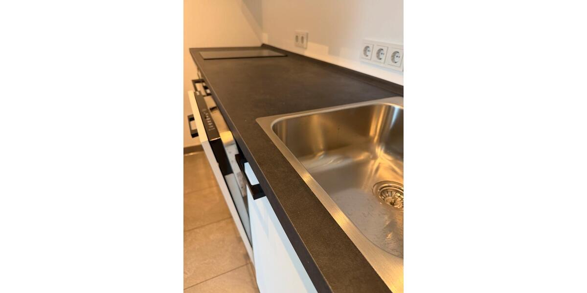 Erdgeschoßwohnung Düsseldorf Stadtbezirk 3 - 1 Zimmer, 32 m&sup2;, 850&euro; | Angebot:26644915