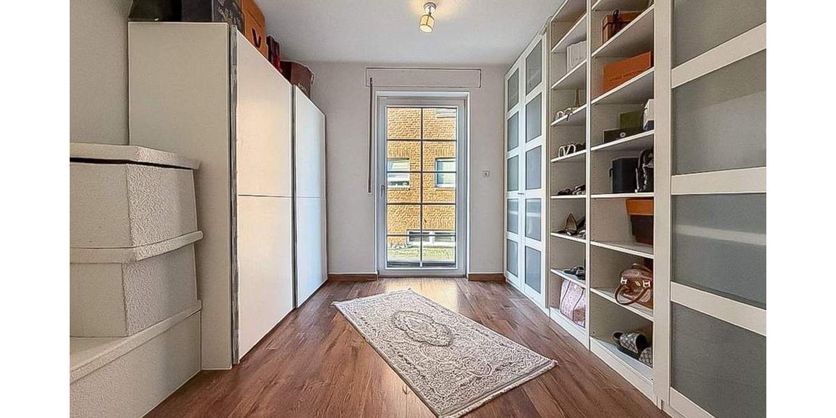Doppelhaushälfte Willich - 1 Zimmer, 191 m&sup2;, 799.500&euro; | Angebot:25799895