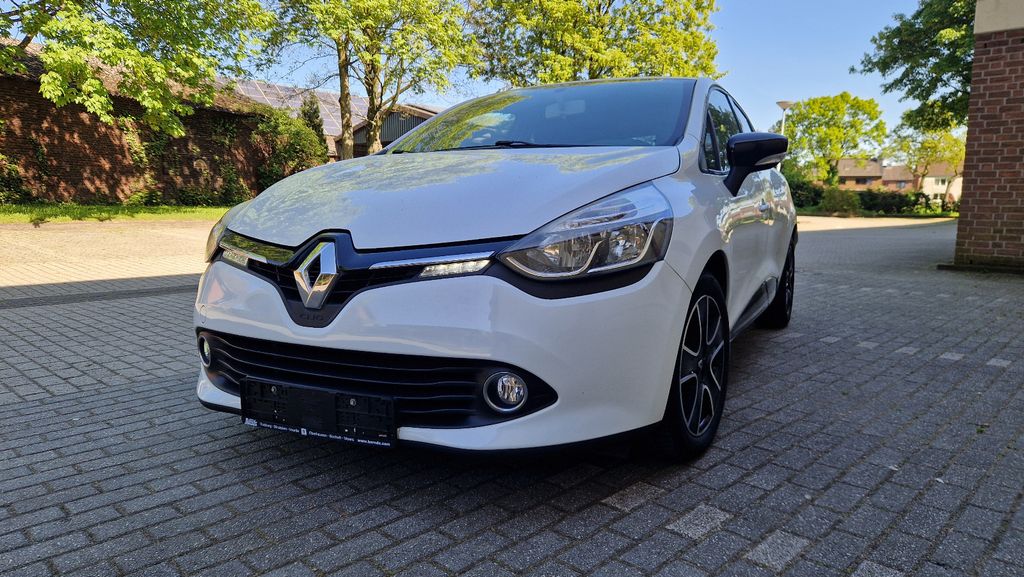 Renault Clio 140.897 km 4.999 &euro; Oberhausen 46149