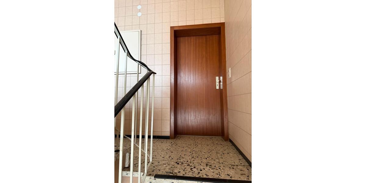 Etagenwohnung Oberhausen Alstaden - 3.5 Zimmer, 88 m&sup2;, 850&euro; | Angebot:25287423