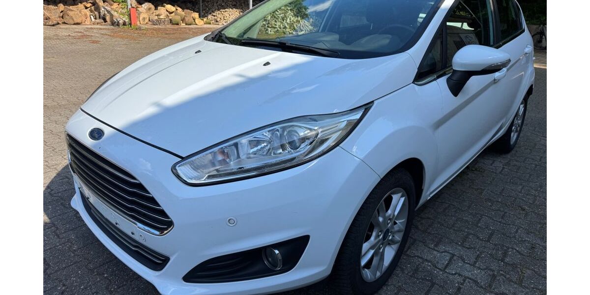 Ford Fiesta 149.500 km 4.950 &euro; Mönchengladbach 41069