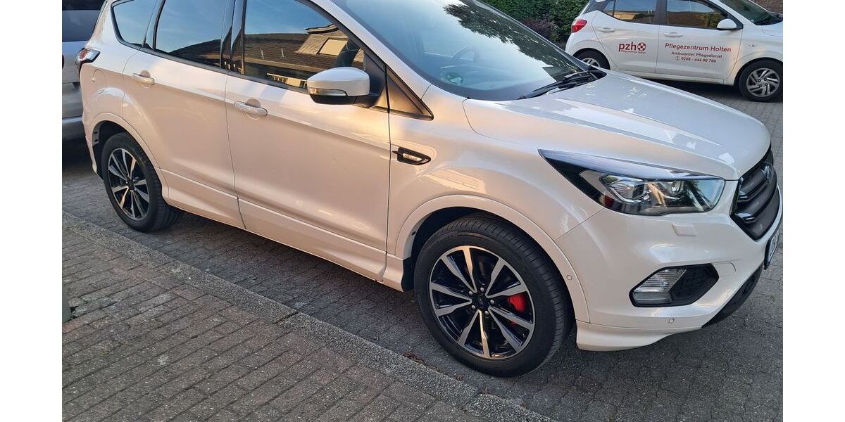 Ford Kuga 85.000 km 14.900 &euro; oberhausen 46147