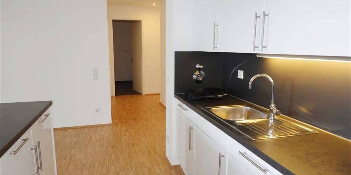 Etagenwohnung Mönchengladbach Stadtmitte - 4 Zimmer, 128 m&sup2;, 1.714&euro; | Angebot:26453952