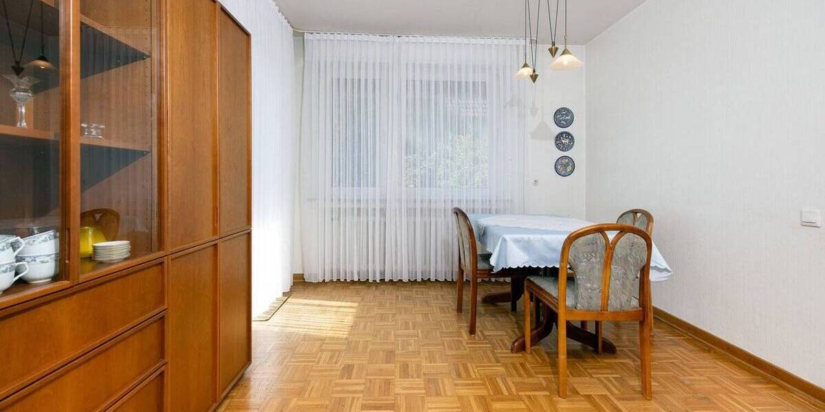Einfamilienhaus Heiligenhaus Mitte - 9 Zimmer, 200 m&sup2;, 580.000&euro; | Angebot:25679812