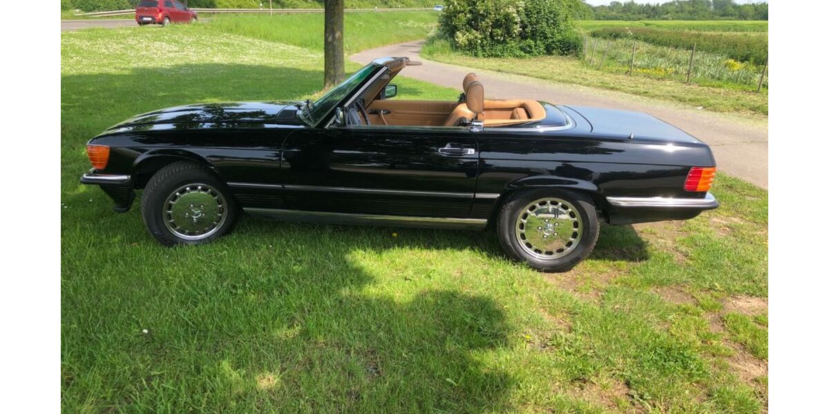 Mercedes-Benz SL 560 148.000 km 36.900 &euro; Willich 47877