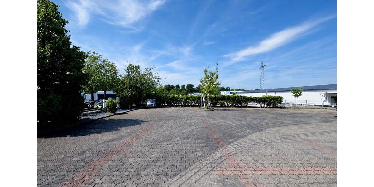 Gewerbeobjekt Hilden - 2.500&euro; | Angebot:24769846