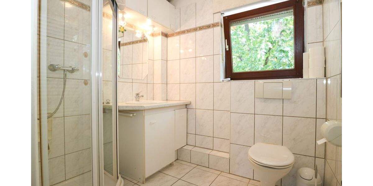 Reihenmittelhaus Neuss / Weckhoven Weckhoven - 4 Zimmer, 105 m&sup2;, 290.000&euro; | Angebot:25777108