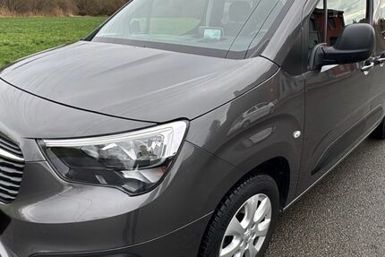 Opel Combo 69.000 km 17.740 &euro; Oberhausen 46149