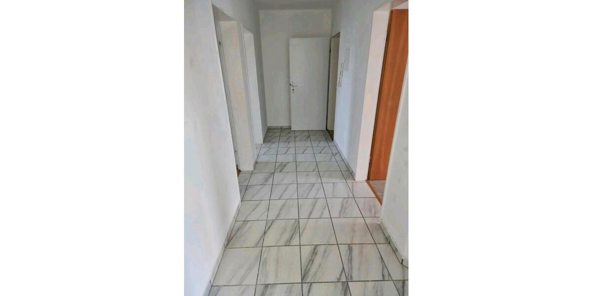 Etagenwohnung Mönchengladbach Süd - 3 Zimmer, 83 m&sup2;, 1.400&euro; | Angebot:25660321