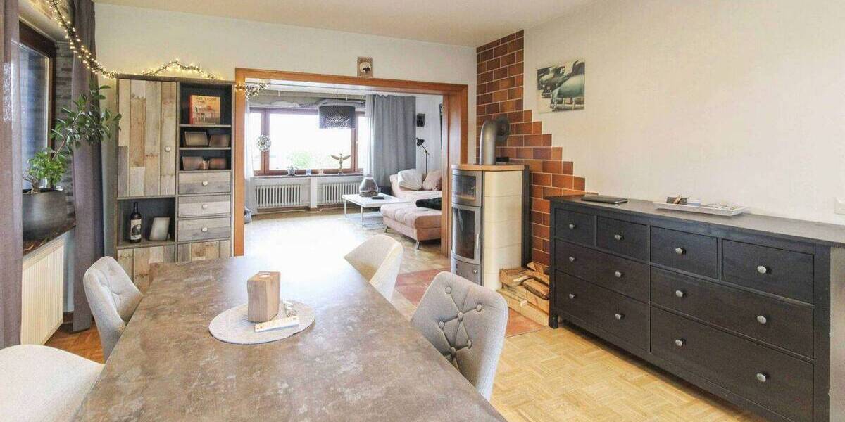 Einfamilienhaus Viersen Dülken - 9 Zimmer, 214 m&sup2;, 595.000&euro; | Angebot:26688593