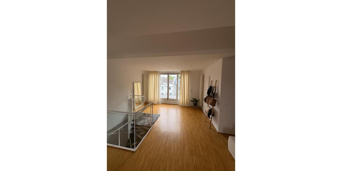 Maisonettenwohnung Düsseldorf Niederkassel - 3 Zimmer, 120 m&sup2;, 2.600&euro; | Angebot:26651781