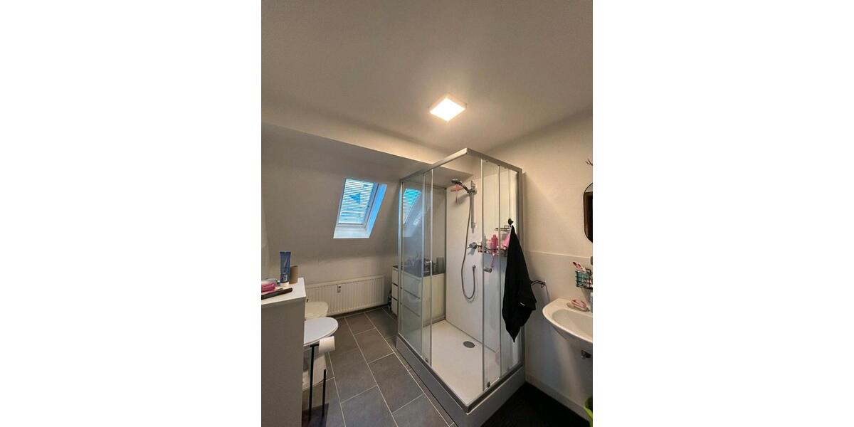 Etagenwohnung Mönchengladbach Süd - 2.5 Zimmer, 78 m&sup2;, 740&euro; | Angebot:26036355