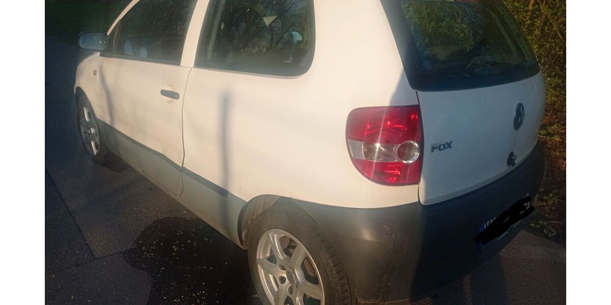 VW Fox 242.900 km 699 &euro; Krefeld 47829
