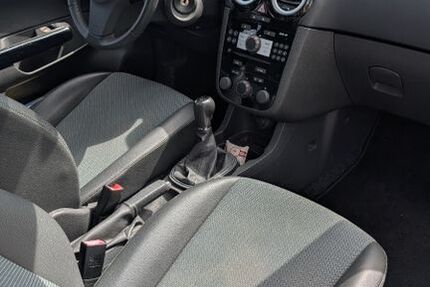 Opel Corsa 76.000 km 2.300 &euro; Mönchengladbach 41066
