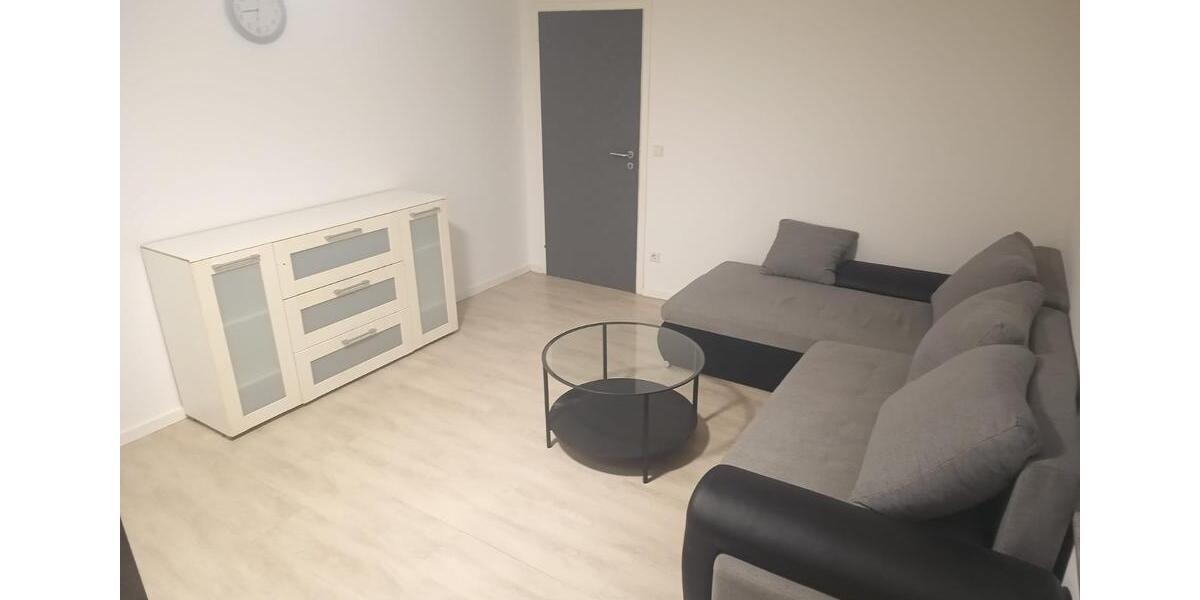 Dachgeschoßwohnung Krefeld - 1 Zimmer, 41 m&sup2;, 600&euro; | Angebot:25968676