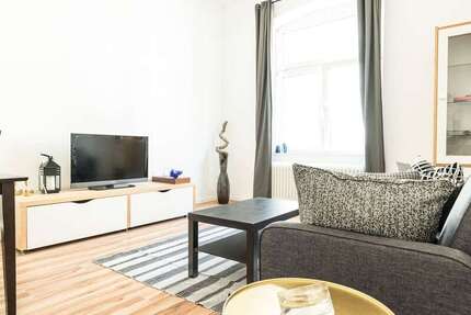 Zimmer Düsseldorf Stadtbezirk 3 - 2 Zimmer, 1.690&euro; | Angebot:24985495