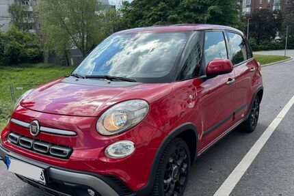 Fiat 500L 107.640 km 9.990 &euro; Düsseldorf 40599