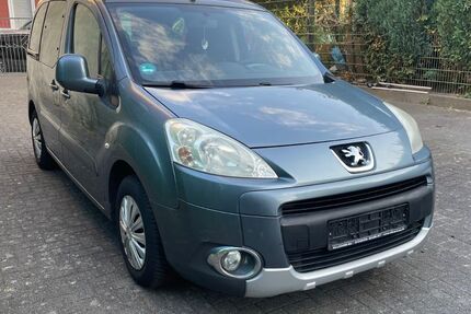 Peugeot Partner Tepee 170.580 km 3.900 &euro; Mönchengladbach 41061