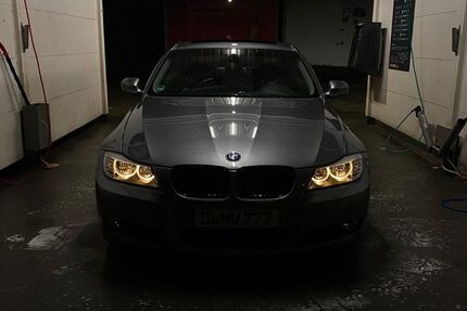 BMW 318 124.000 km 10.000 &euro; Düsseldorf 40591