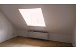 Dachgeschoßwohnung Duisburg Mittelmeiderich - 3 Zimmer, 88 m&sup2;, 650&euro; | Angebot:26638413