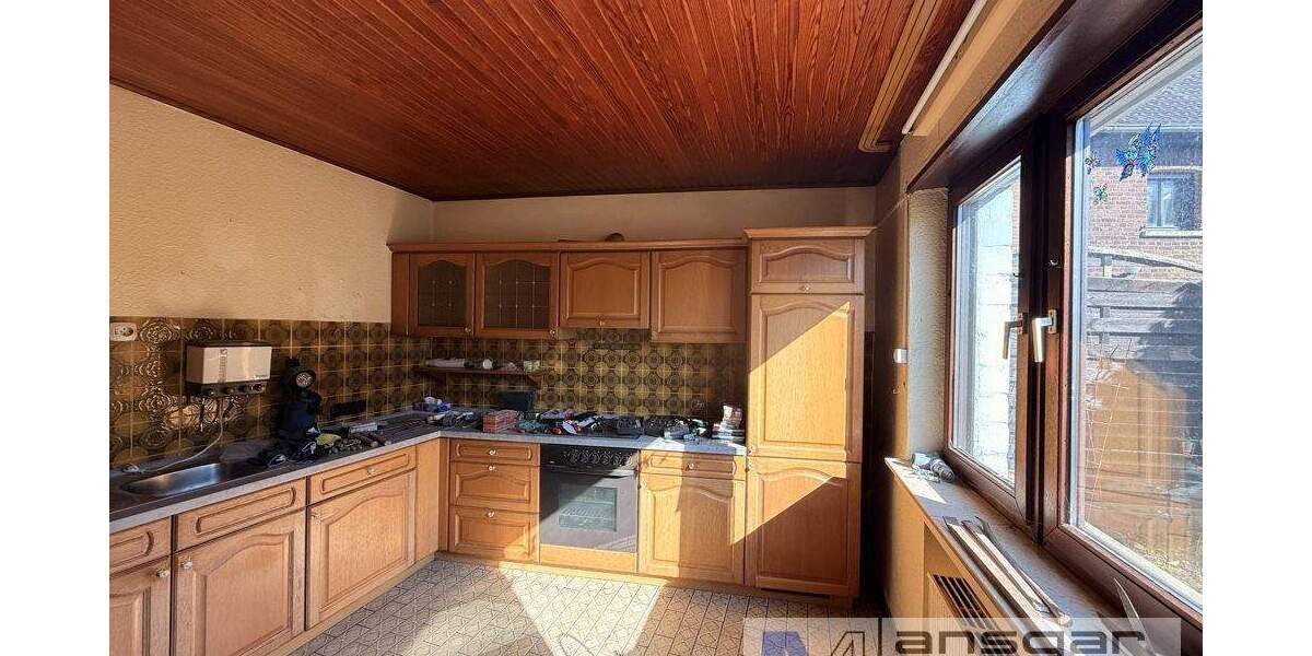 Einfamilienhaus Mönchengladbach / Giesenkirchen Giesenkirchen - 5 Zimmer, 132 m&sup2;, 249.000&euro; | Angebot:25726252