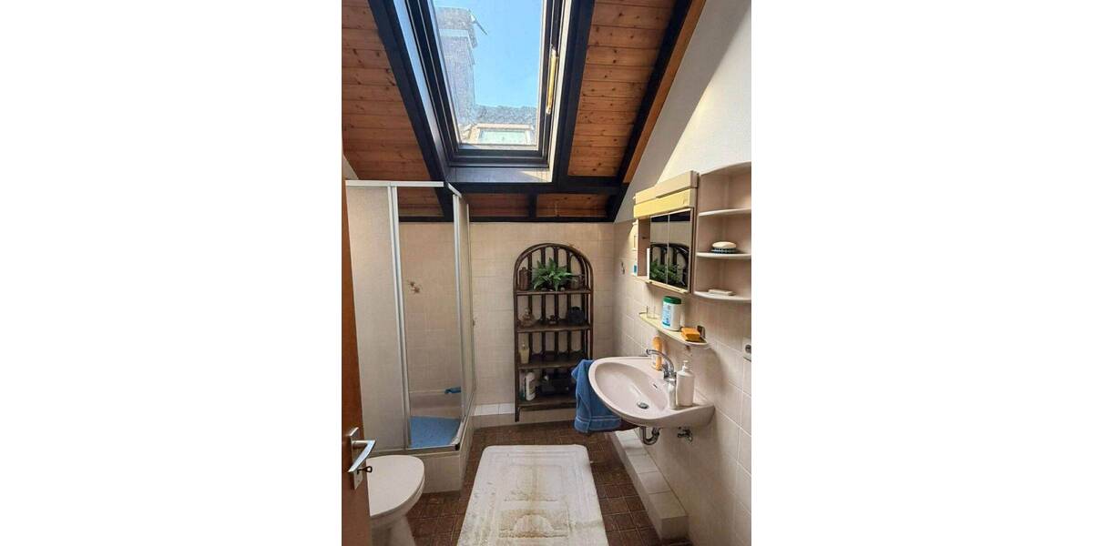 Doppelhaushälfte Jüchen Hochneukirch - 5 Zimmer, 126 m&sup2;, 330.000&euro; | Angebot:25998434