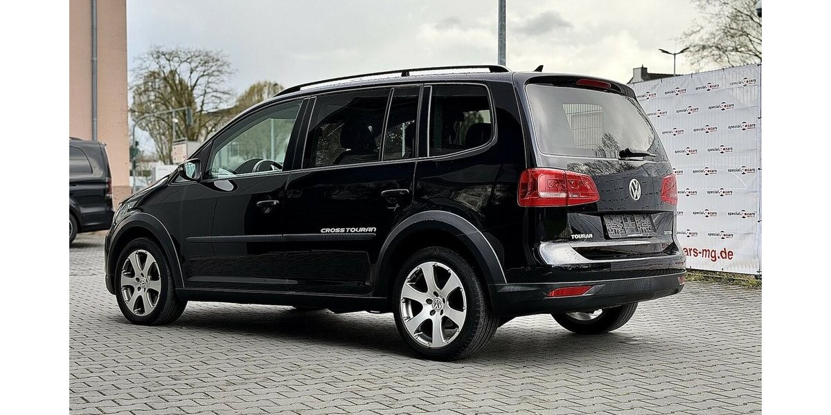 VW Touran Cross / 2,0 TDI / 170 PS / PANO / 7 Sitze 185.000 km 11.890 &euro; Mönchengladbach 41066