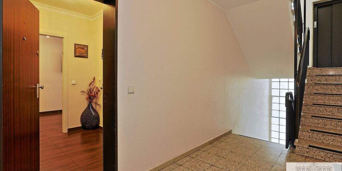 Etagenwohnung Düsseldorf Benrath Benrath - 3 Zimmer, 122 m&sup2;, 549.000&euro; | Angebot:25899789