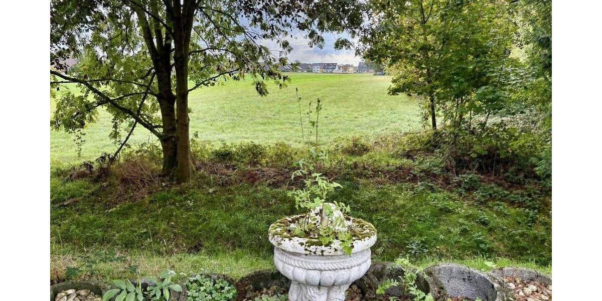 Reihenmittelhaus Moers Schwafheim - 4 Zimmer, 120 m&sup2;, 359.000&euro; | Angebot:25730412