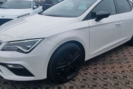 Seat Leon 96.400 km 13.798 &euro; Mönchengladbach 41063
