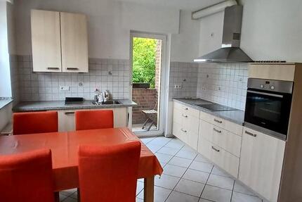 Wohnung Krefeld Fischeln - 4 Zimmer, 110 m&sup2;, 985&euro; | Angebot:26623806