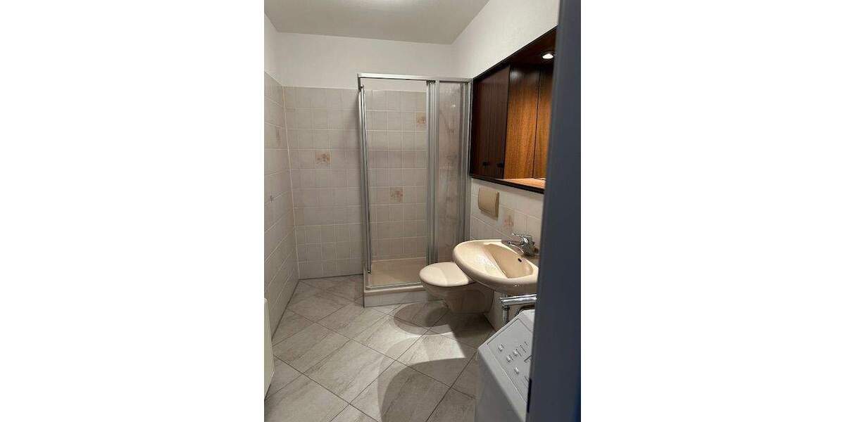 Etagenwohnung Erkrath Hochdahl - 2 Zimmer, 58 m&sup2;, 140.000&euro; | Angebot:25696564