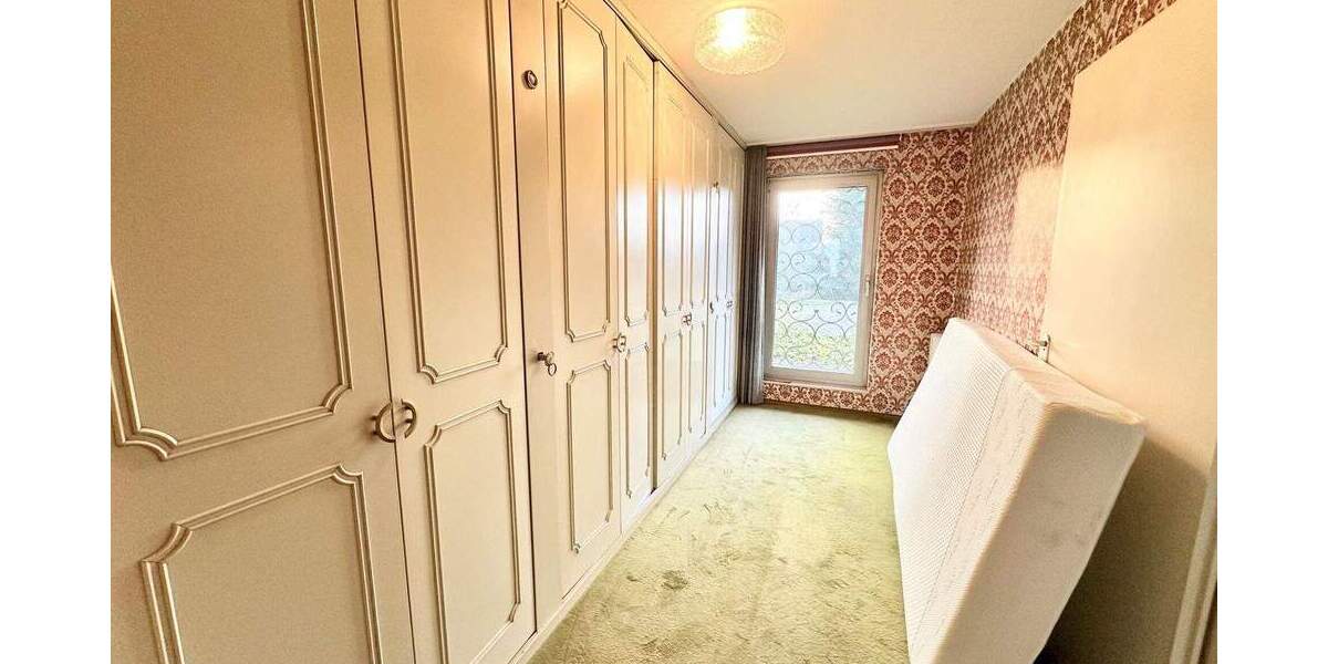 Einfamilienhaus Hilden Kalstert - 8 Zimmer, 172 m&sup2;, 849.000&euro; | Angebot:25689200