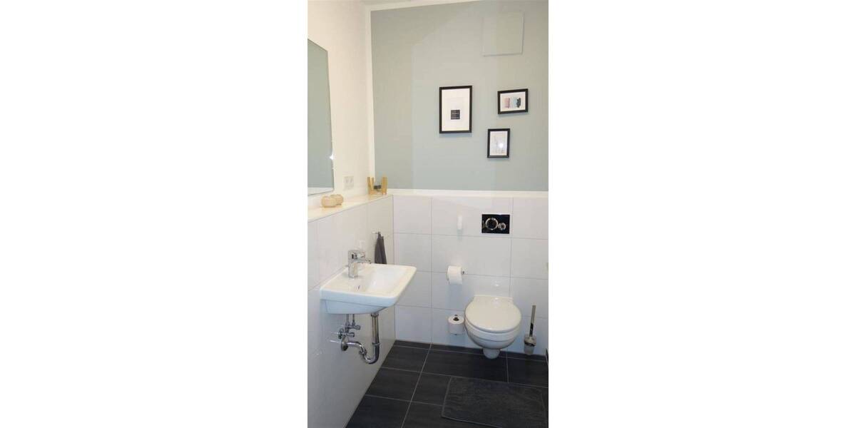 Etagenwohnung Mönchengladbach Stadtmitte - 3 Zimmer, 89 m&sup2;, 1.188&euro; | Angebot:26453955