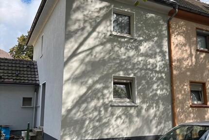 Haus Duisburg Angerhausen - 4 Zimmer, 89 m&sup2;, 1.250&euro; | Angebot:27614849