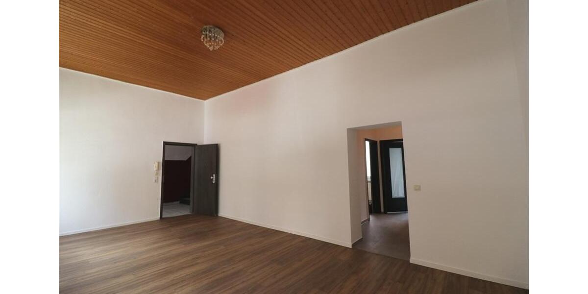 Erdgeschoßwohnung Krefeld Cracau - 2 Zimmer, 53 m&sup2;, 550&euro; | Angebot:26111460
