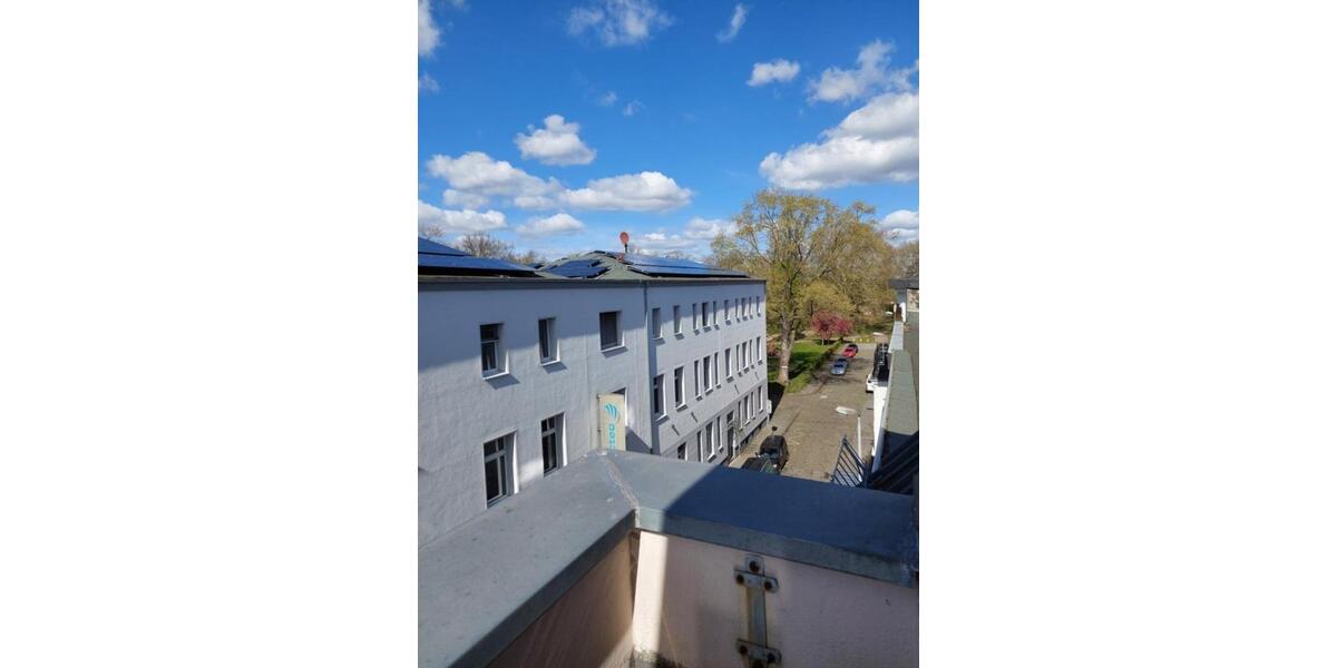 Dachgeschoßwohnung Duisburg Duisburg-Mitte - 2 Zimmer, 52 m&sup2;, 450&euro; | Angebot:25907522