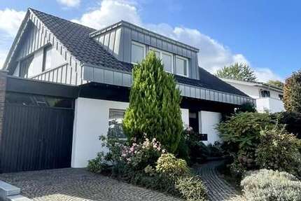 Haus Korschenbroich - 9 Zimmer, 212 m&sup2;, 648.000&euro; | Angebot:27620096