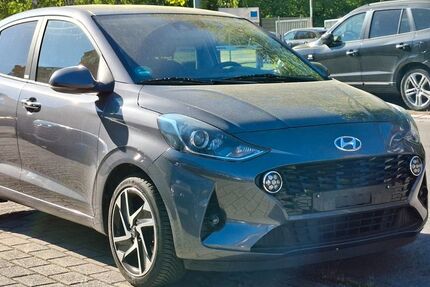 Hyundai i10 32.579 km 15.990 &euro; Duisburg 47269