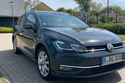VW Golf 109.000 km 15.500 &euro; Düsseldorf 40239