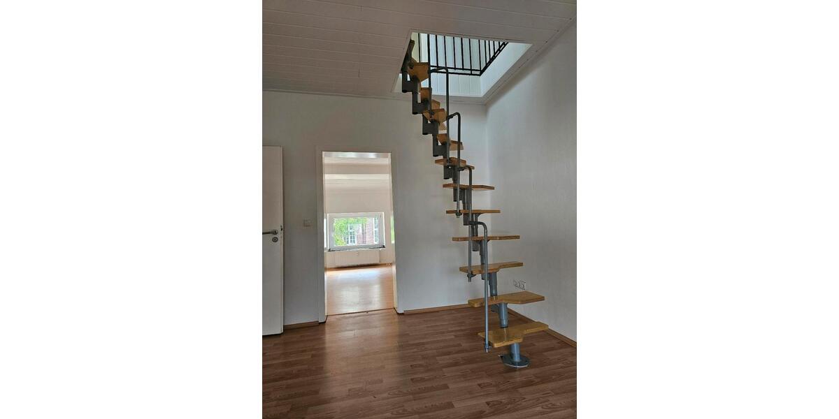 Maisonettenwohnung Düsseldorf Stadtbezirk 7 - 3 Zimmer, 83 m&sup2;, 125.000&euro; | Angebot:25547125