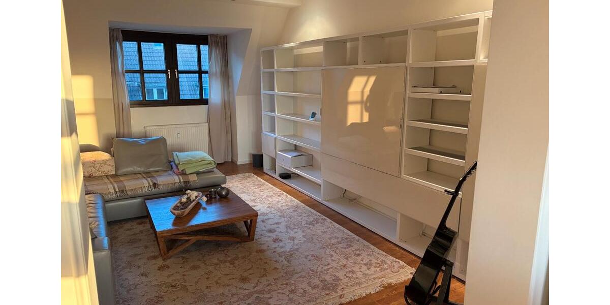 Dachgeschoßwohnung Düsseldorf Stadtbezirk 7 - 5 Zimmer, 139 m&sup2;, 695.000&euro; | Angebot:26067812