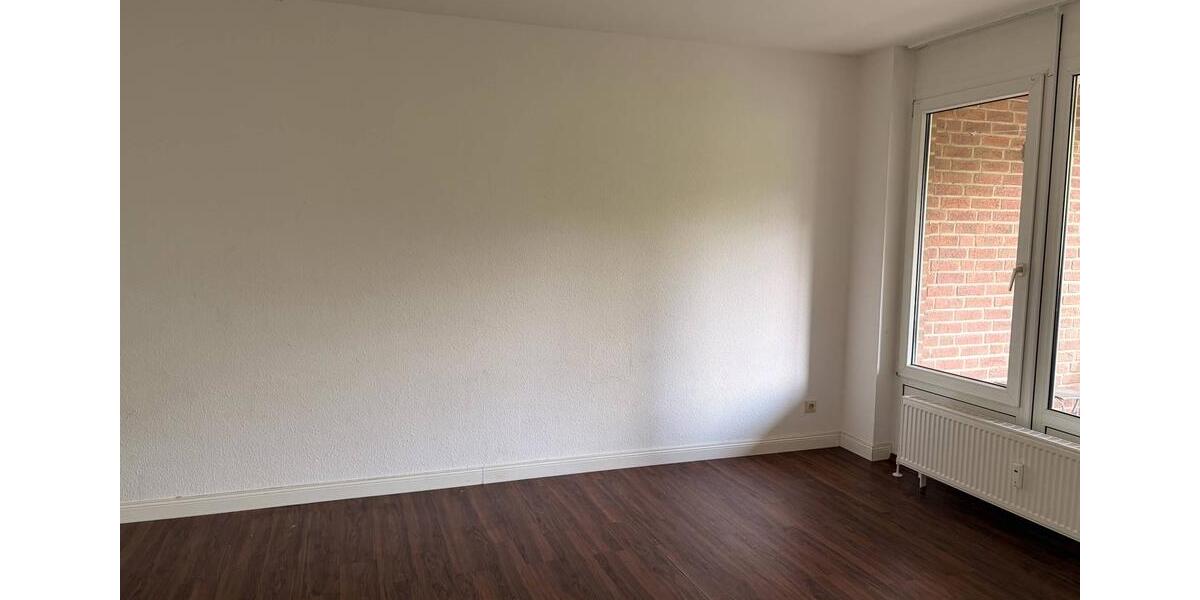 Etagenwohnung Düsseldorf Oberbilk - 2 Zimmer, 66 m&sup2;, 440&euro; | Angebot:26182874