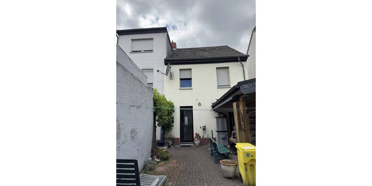 Einfamilienhaus Viersen Dülken - 8 Zimmer, 167 m&sup2;, 235.000&euro; | Angebot:25749001