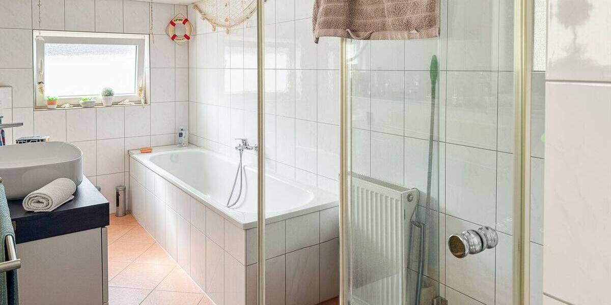 Reihenmittelhaus Rommerskirchen - 4 Zimmer, 89 m&sup2;, 198.000&euro; | Angebot:26015994