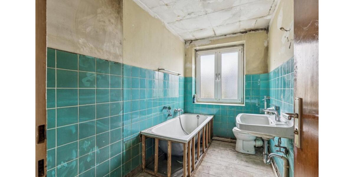 Einfamilienhaus Duisburg Essenberg - 7 Zimmer, 178 m&sup2;, 399.000&euro; | Angebot:27602979