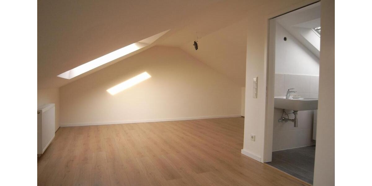 Doppelhaushälfte Kaarst - 6 Zimmer, 162 m&sup2;, 2.100&euro; | Angebot:25978039